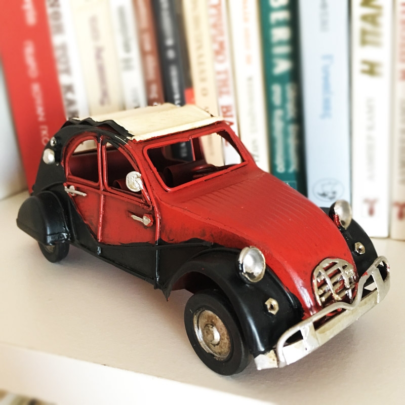 Διακοσμητικό αυτοκίνητο 2CV κόκκινο μαύρο - 16 εκ.