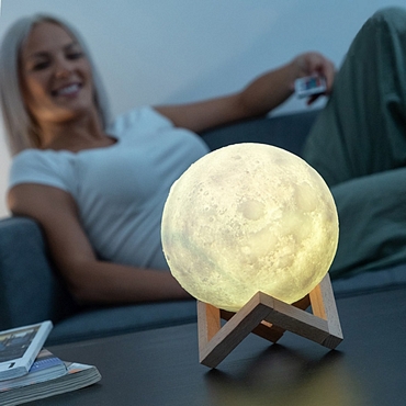 Επαναφορτιζόμενο LED φωτιστικό φεγγάρι με πολλά χρώματα και τηλεχειριστήριο
