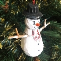 Ξύλινος διακοσμητικός χιονάνθρωπος - 10 εκ.